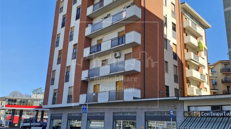 2 locali in vendita a Varese