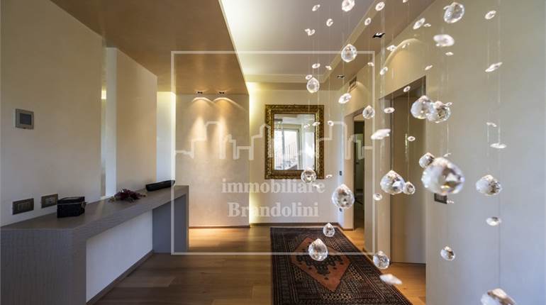 Appartamento in vendita a Varese