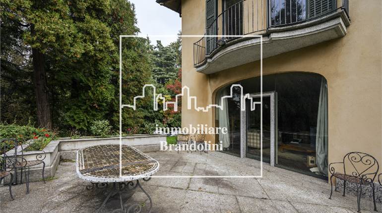 Porzione Villa in Affitto a Varese (VA)