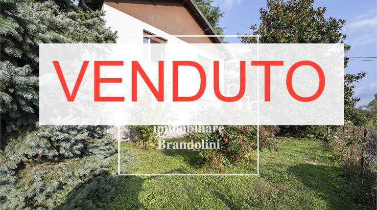 Villa in Vendita a Barasso (VA)