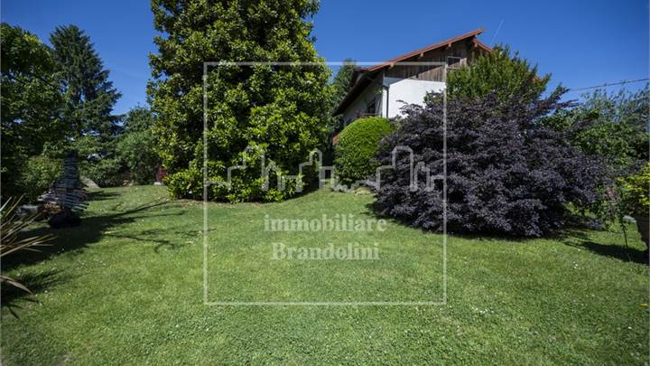 Villa Bifamiliare in vendita a Viggiù