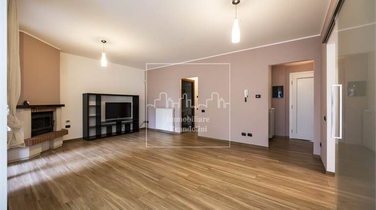 Villa for sale in Besozzo