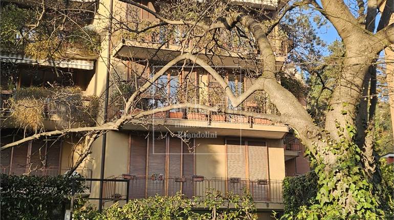 3+ bedroom apartment for sale in Varese
