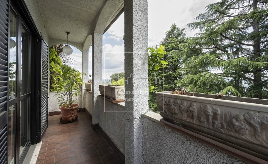 portico piano terreno