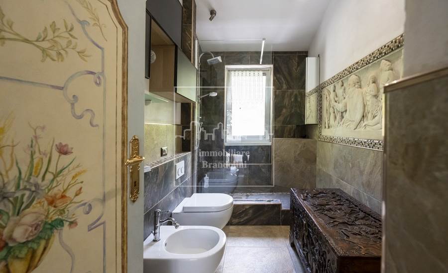 bagno camera matrimoniale