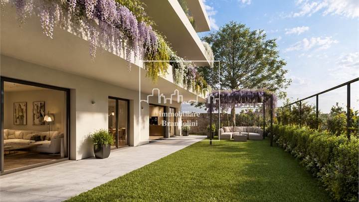 Lusso e privacy, la tua nuova casa vista lago.